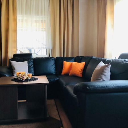 Adella Apartamento Saraievo Exterior foto