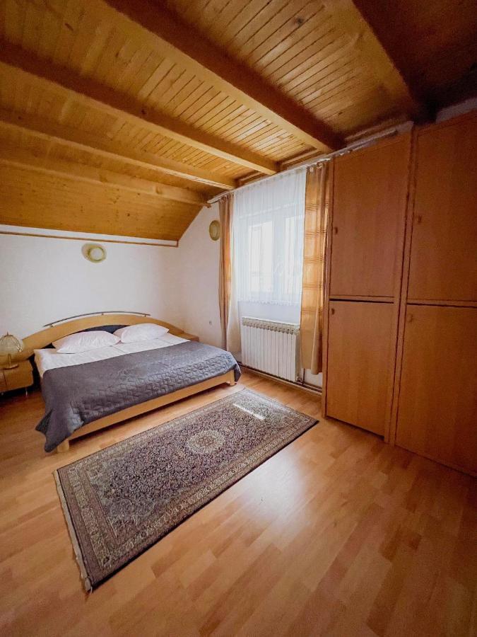 Adella Apartamento Saraievo Exterior foto