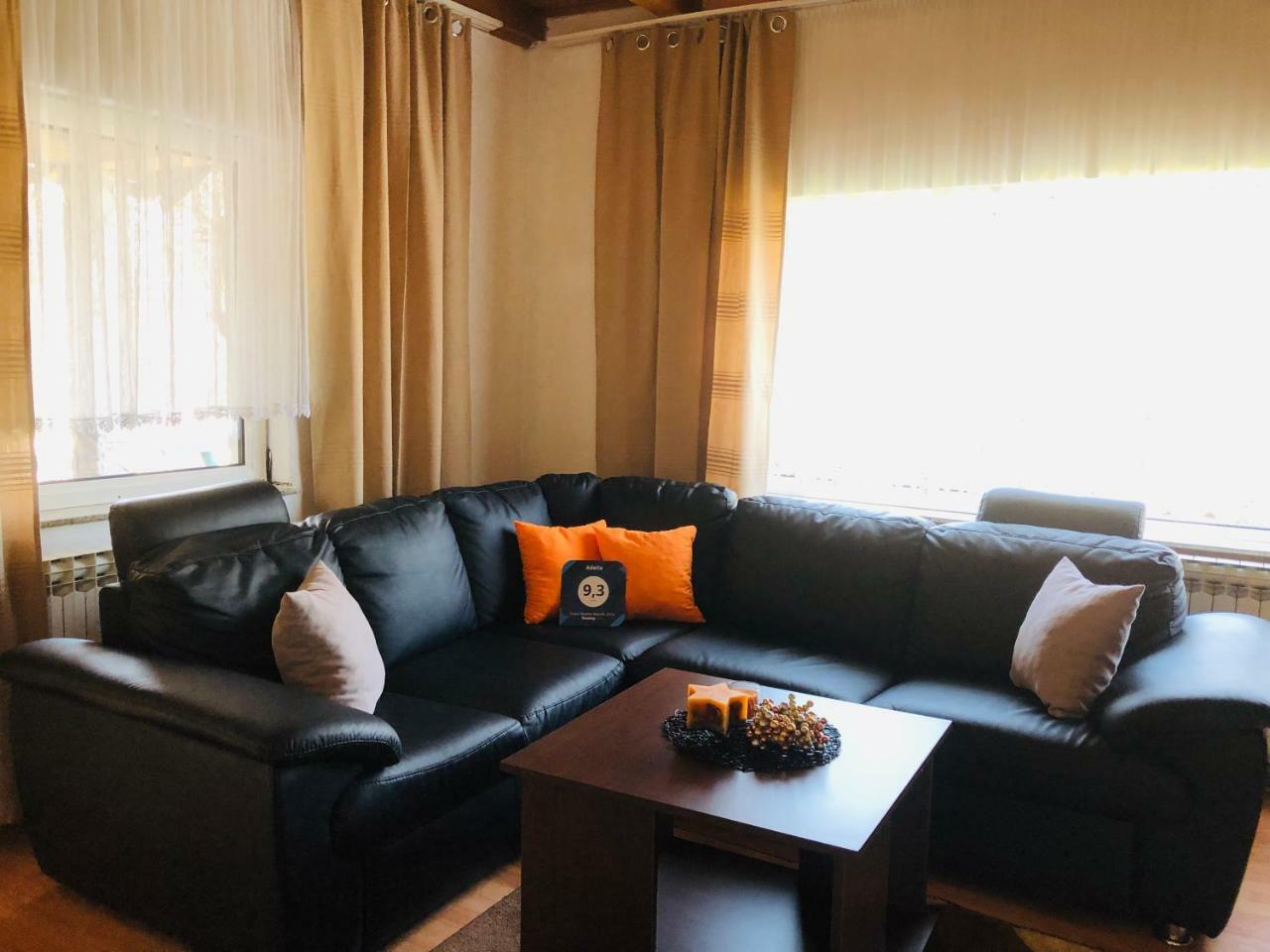 Adella Apartamento Saraievo Exterior foto
