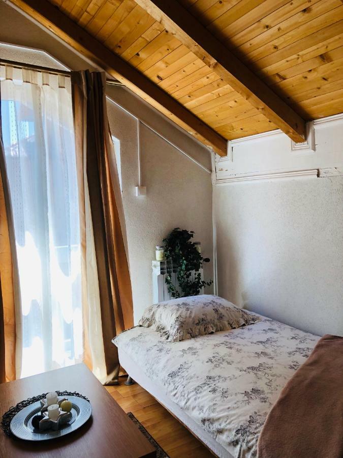 Adella Apartamento Saraievo Exterior foto